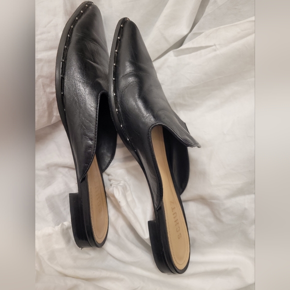 SCHUTZ - Picture 2 of 3